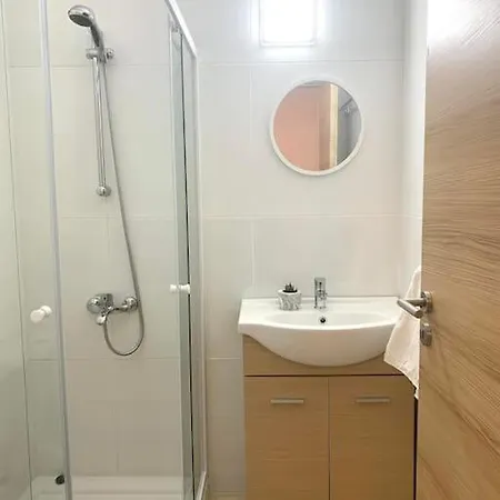 Cozy & Tiny & Newly Renovated House Dom wakacyjny *