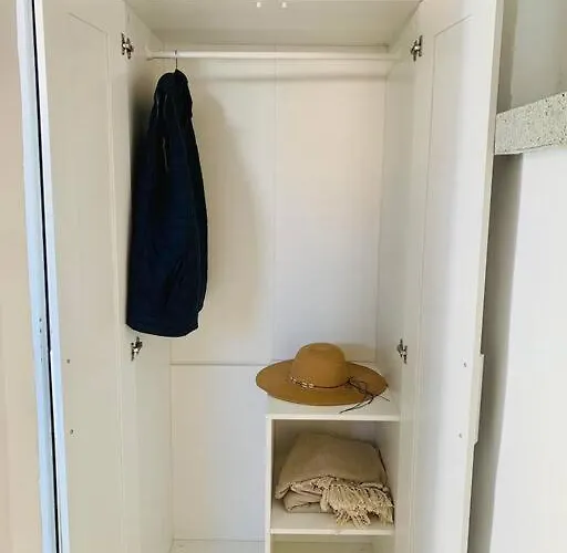 Cozy & Tiny & Newly Renovated House Dom wakacyjny