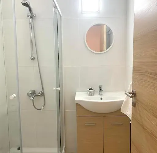 Cozy & Tiny & Newly Renovated House Dom wakacyjny *