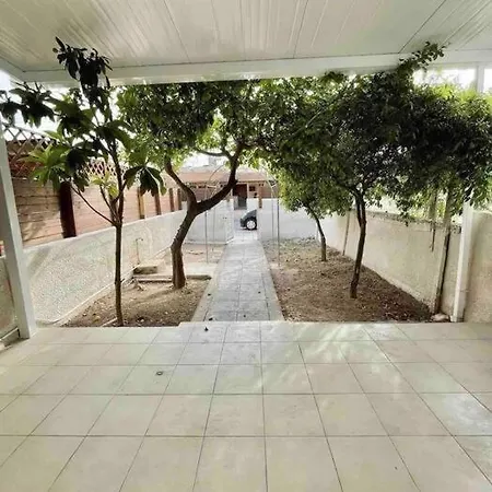 Cozy & Tiny & Newly Renovated House